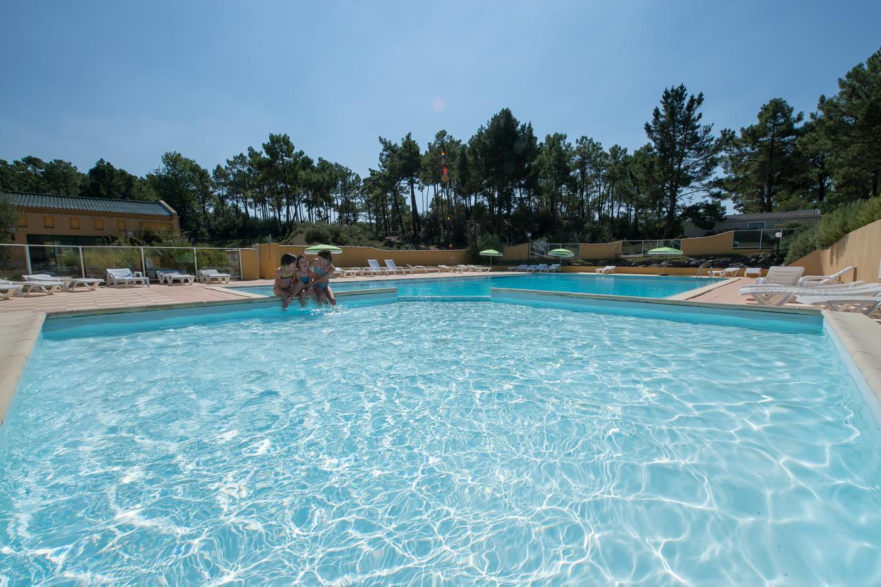 Cottages Des Pins Saint-Hilaire-de-Riez Bagian luar foto